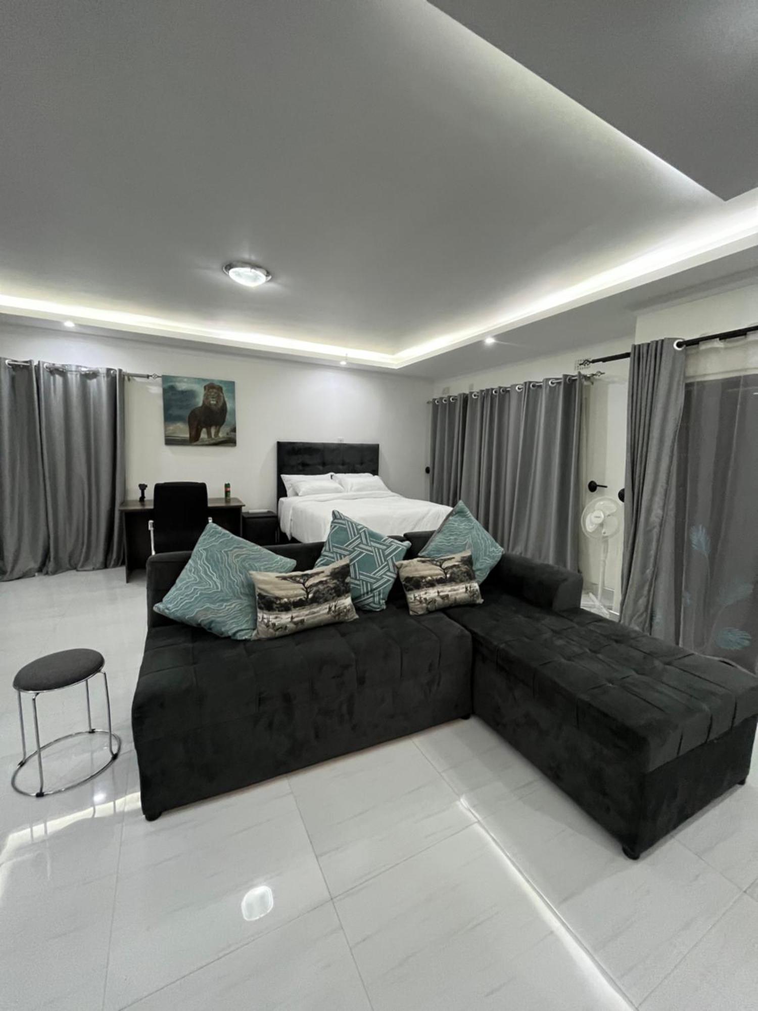Onelove Homes ลุซากา ภายนอก รูปภาพ