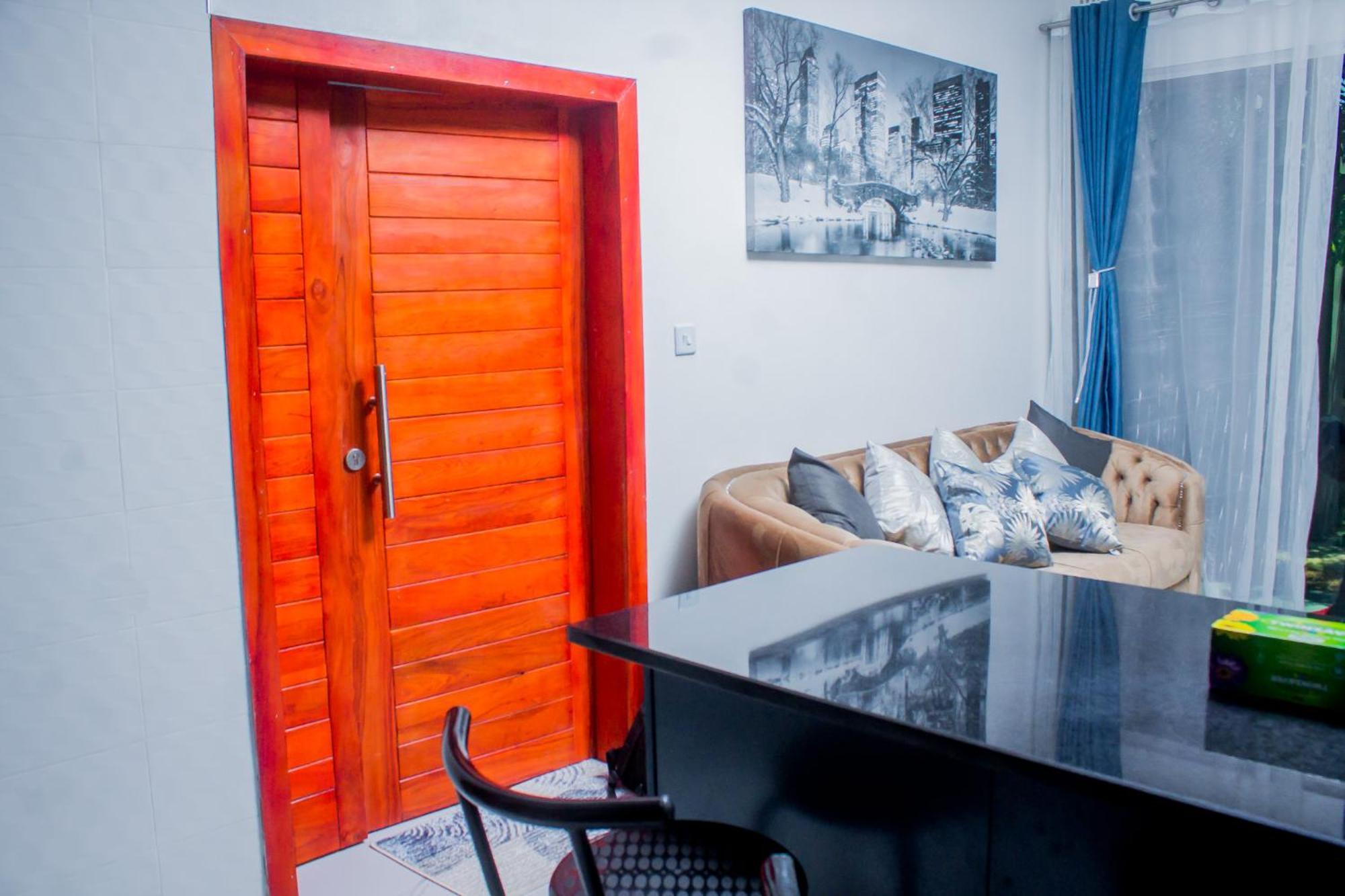 Onelove Homes ลุซากา ภายนอก รูปภาพ